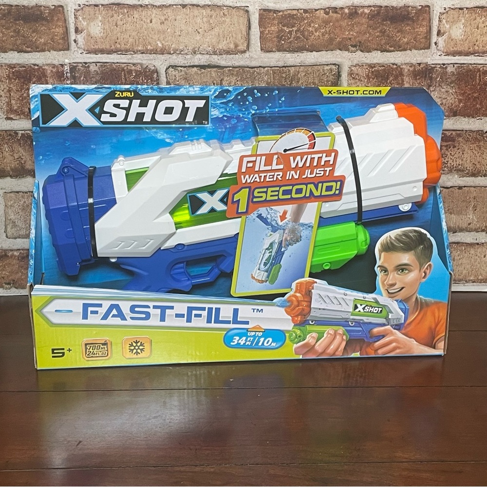 ZURU X-Shot Fast-Fill Water Blaster (NWT)